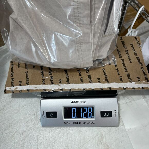 OCEAN + COAST SHORTS MENS 34‎ BEIGE CHINO FISHING PERFORMANCE STRETCH RIPSTOP - Picture 9 of 9